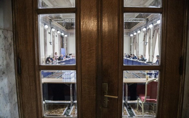 Στην Εισαγγελία το usb με τη συνομιλία Παππά-Μιωνή