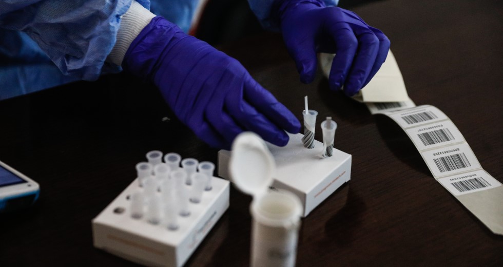 Καταργούνται τα υποχρεωτικά rapid test