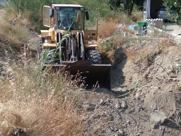 Καθαρίζονται ρέματα σε μήκος 18 χιλιομέτρων