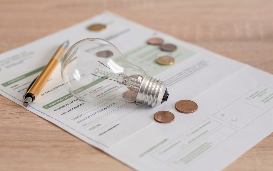 Μειωμένες τιμές ρεύματος για τον Νοέμβριο