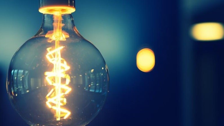 Χωρίς εισοδηματικά κριτήρια η επιδότηση ρεύματος