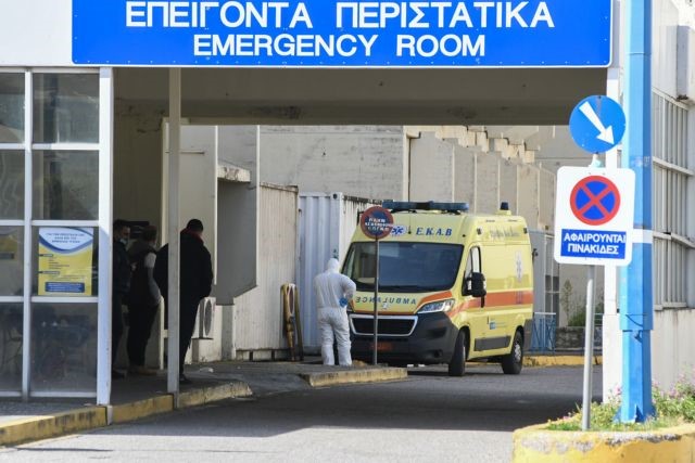 Στους τρεις οι νεκροί στην Ελλάδα