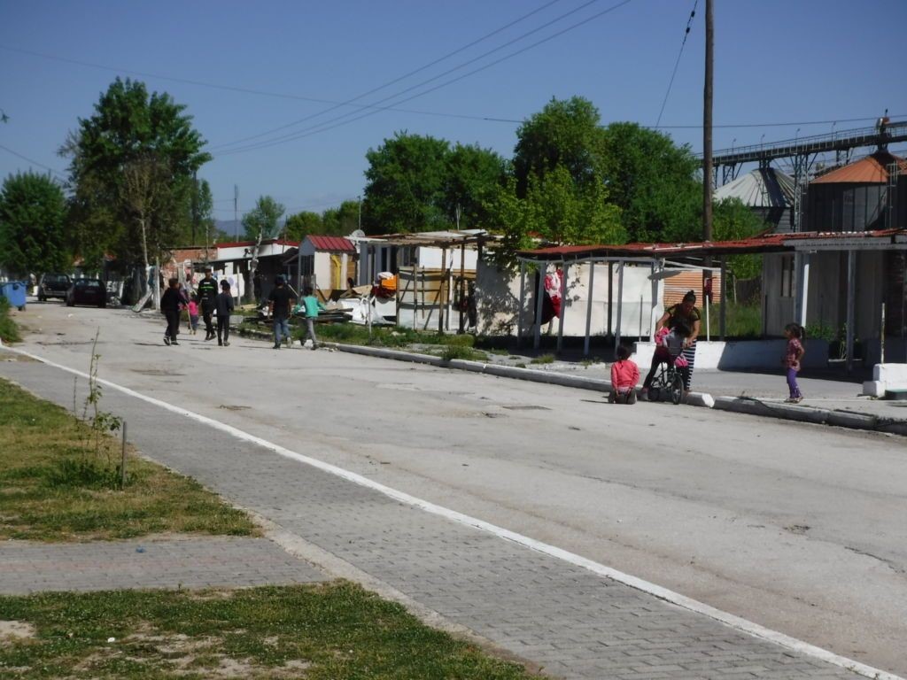 Δύο έργα υποδομής για τους Ρομά