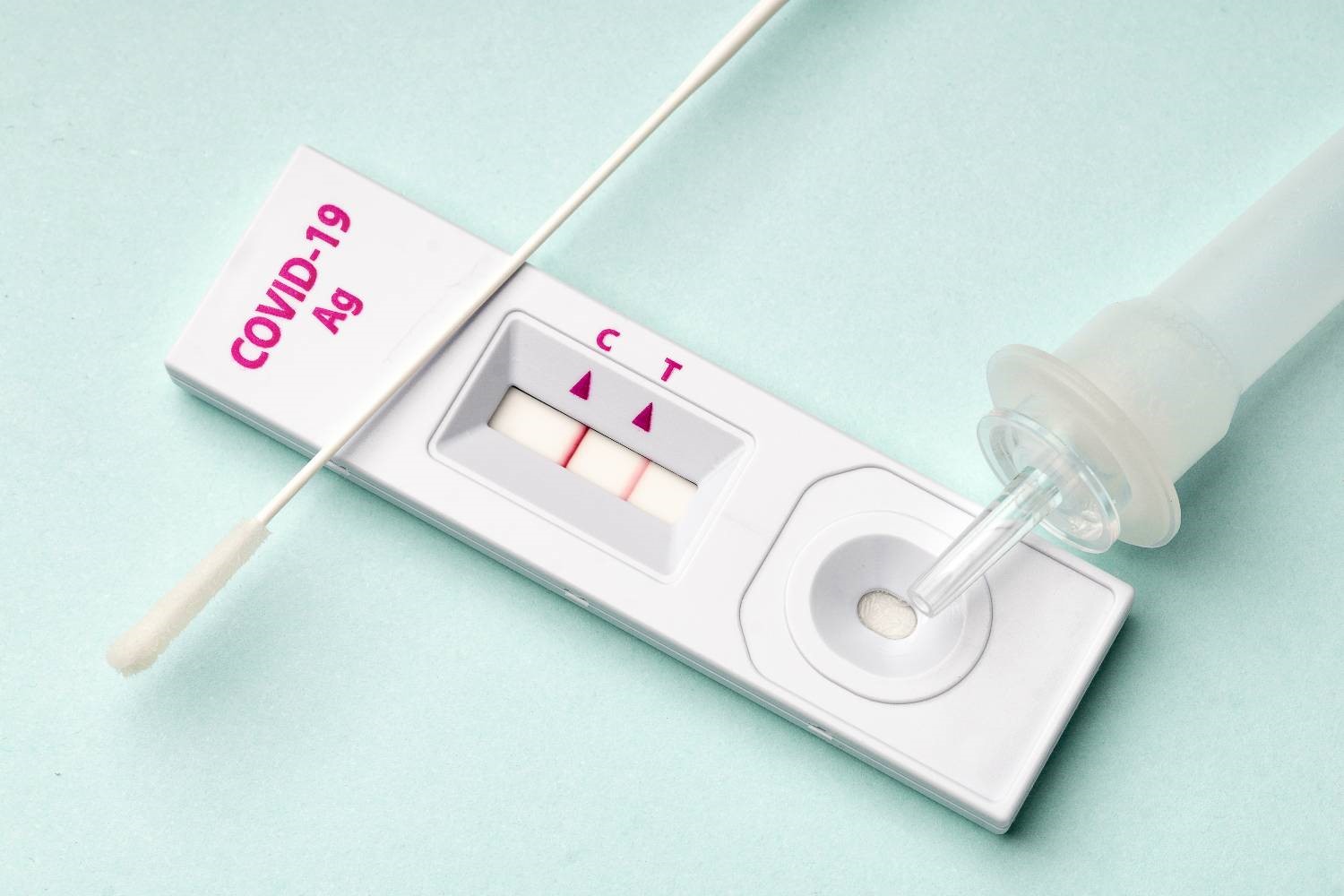 Από τα σχολεία η διάθεση των self test σε μαθητές
