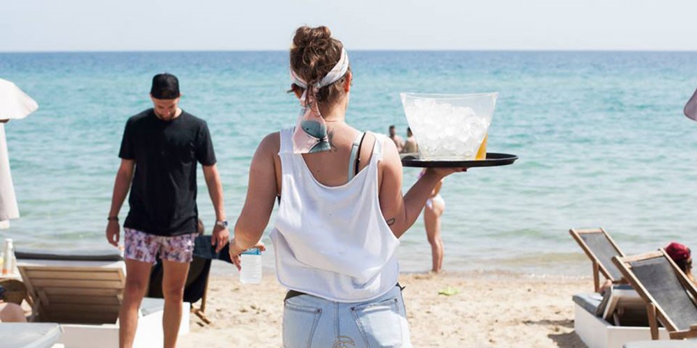 Οι νέοι «μετακομίζουν» σε Πήλιο και Σποράδες