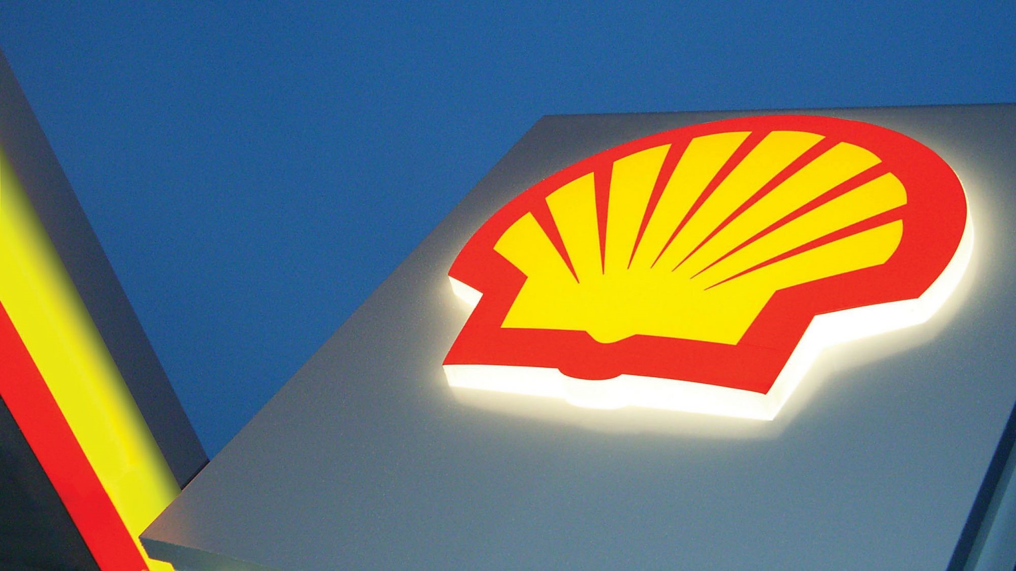 Yπό τον έλεγχο της Μόσχας η τοπική Shell