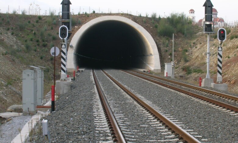 "Θωρακίζονται" πέντε μεγάλες σήραγγες του ΟΣΕ