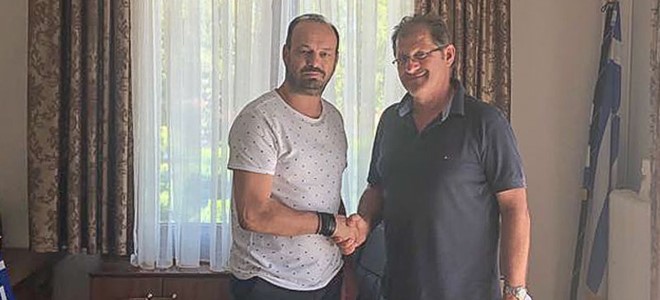 Πέφτει άσφαλτος στους κεντρικούς δρόμους