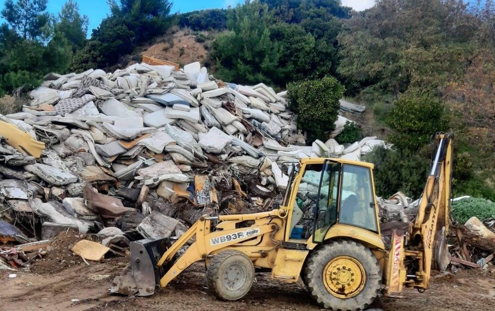 10.000 στρώματα κρεβατιών πεταμένα στη χωματερή 