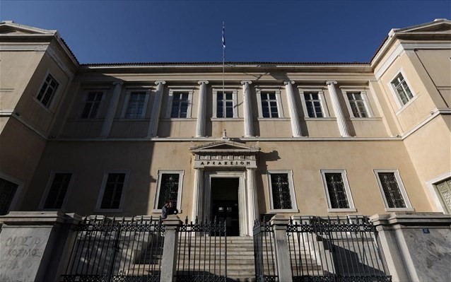 «Ναι» στις νέες ηλεκτρονικές ταυτότητες