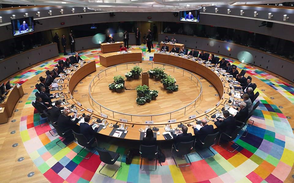 Σκληρό «πόκερ» για το ταμείο ανάκαμψης