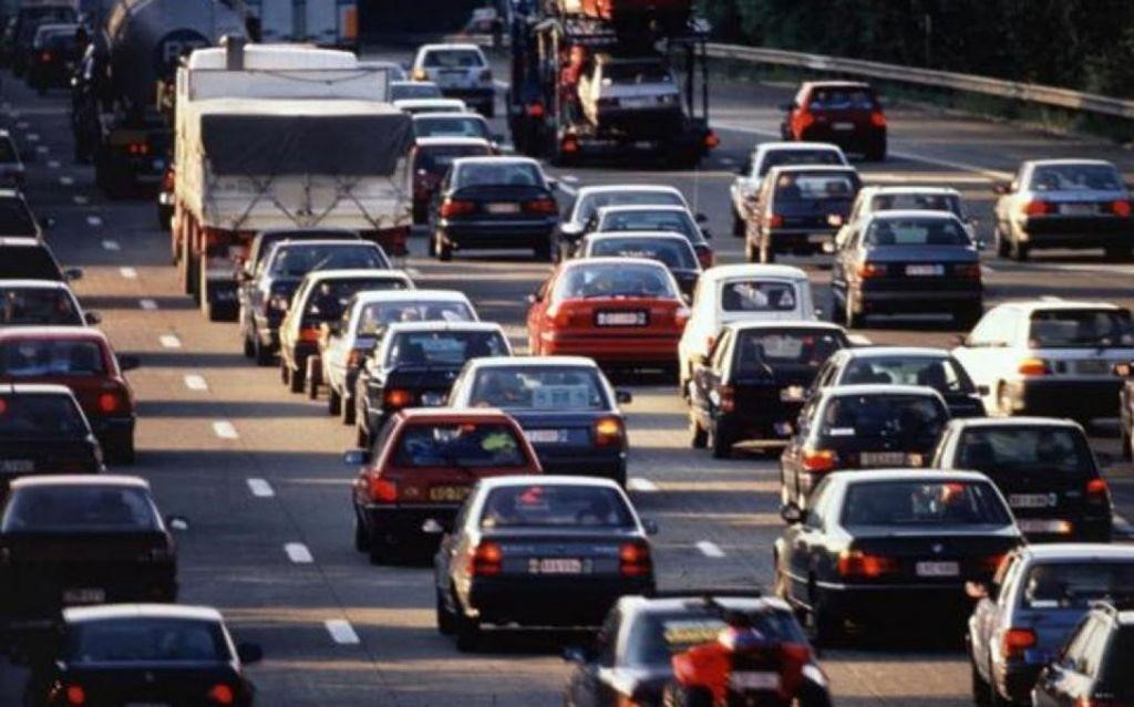 Αυξήθηκαν οι πωλήσεις αυτοκινήτων