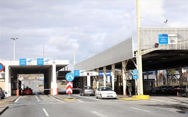 Μπλόκο σε φορτηγό με πάνω από 90 κιλά κάνναβης