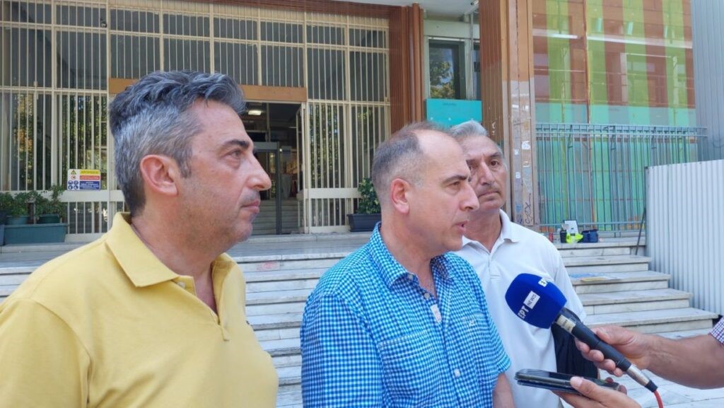Εξηγήσεις για το "μπάζωμα" του χώρου ζητούν οι γονείς