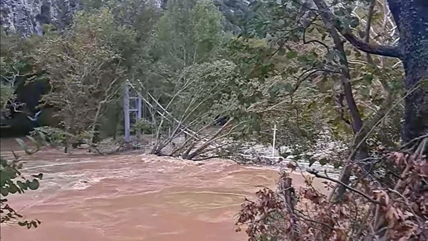 Εφοπλιστές αναλαμβάνουν τις επισκευές στην Αγία Παρασκευή