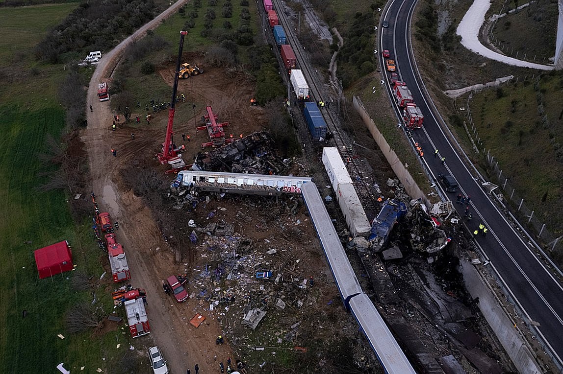 Παραμένει κρατούμενους ο σταθμάρχης για άλλους 6 μήνες