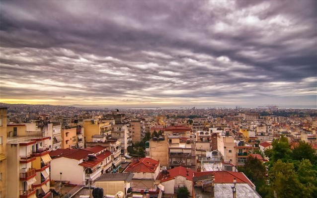 Γενικά αίθριος καιρός με τοπικές βροχές
