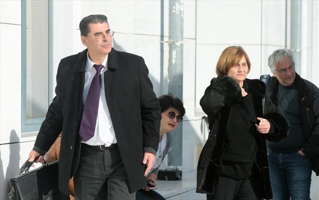 Ξέσπασε στο δικαστήριο ο πατέρας της