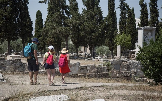 Τα «στοιχήματα» για τον τουρισμό 