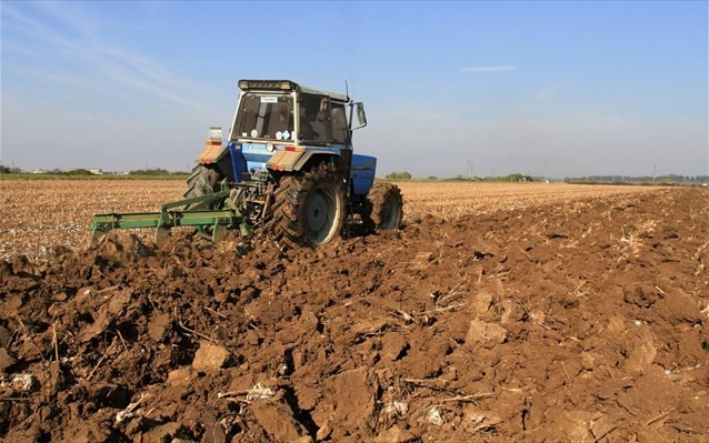 «Μποναμάς» 878 εκατ. για τους αγρότες