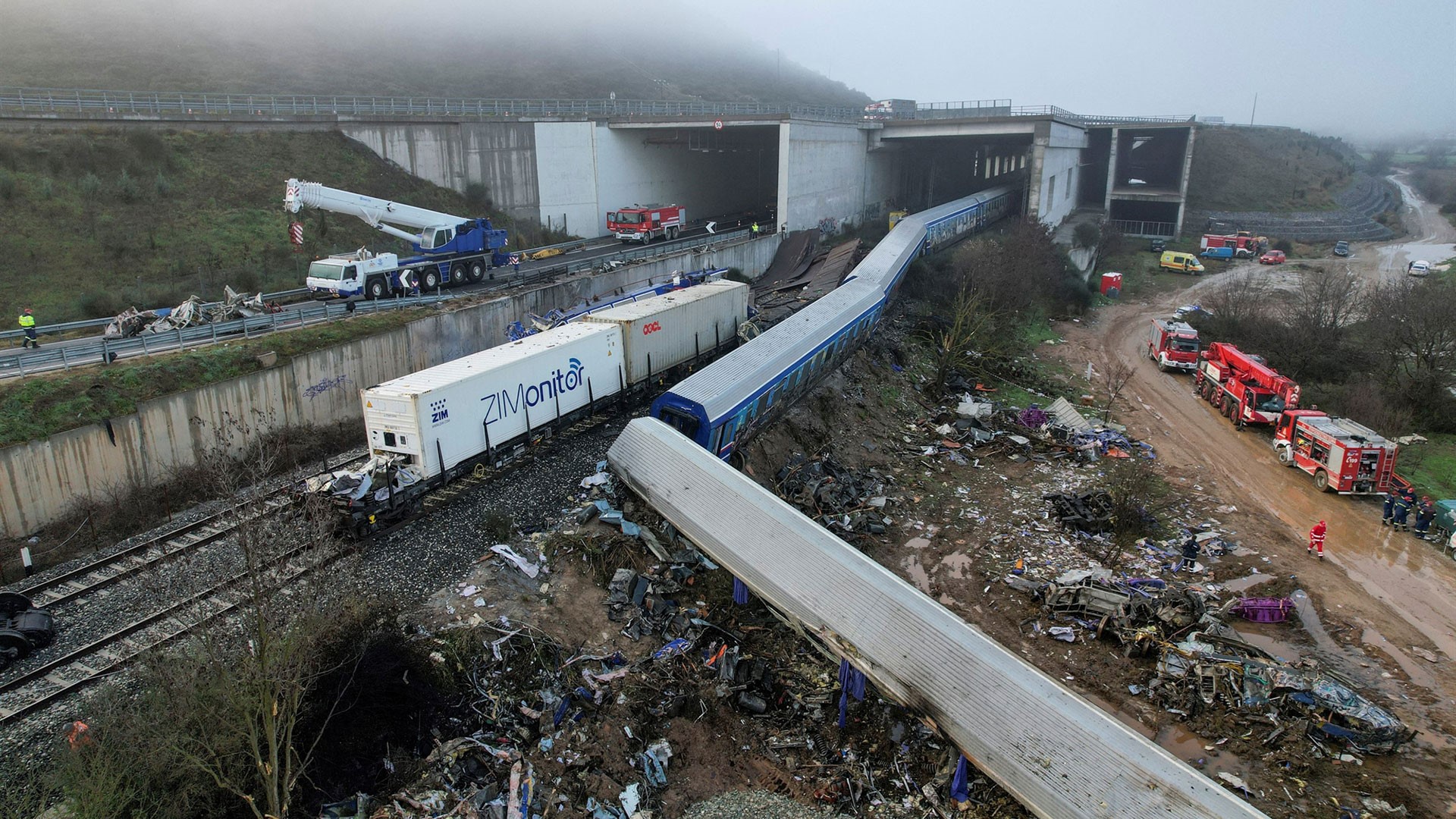 Τέμπη: Κλήσεις του εισαγγελέα για τη σύμβαση 717
