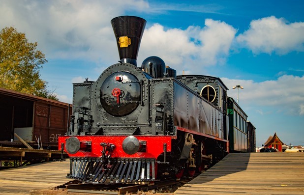 Και ο ΟΣΕ ζητά την επιστροφή του τρένου στην πλατεία Πούλιου