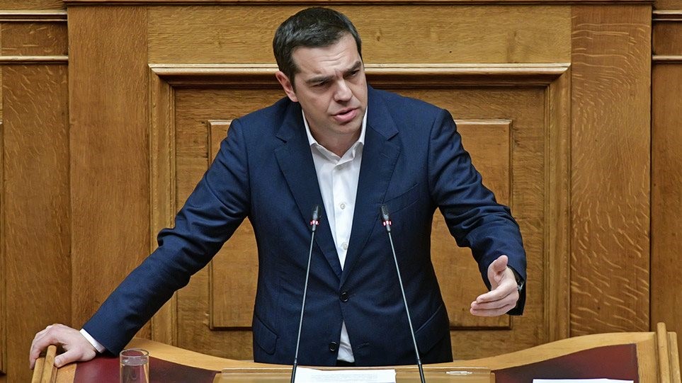 Αλέξης Τσίπρας: Κατέθεσε πρόταση μομφής στην κυβέρνηση 