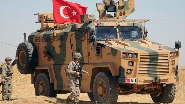 Ο τουρκικός στρατός μπήκε στην Ιντλίμπ 