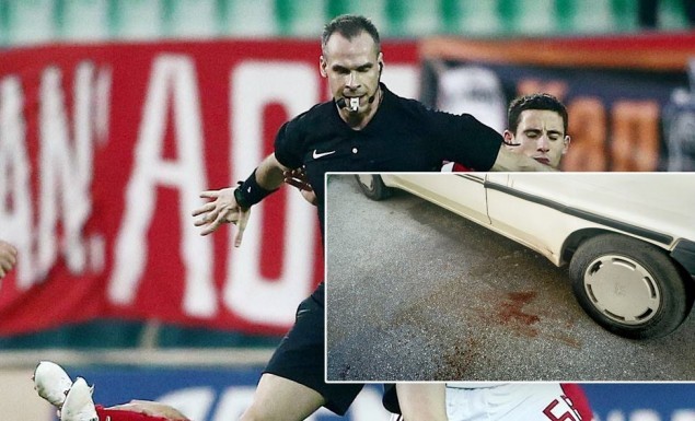 H στιγμή της επίθεσης στον Θανάση Τζήλο (Βίντεο)