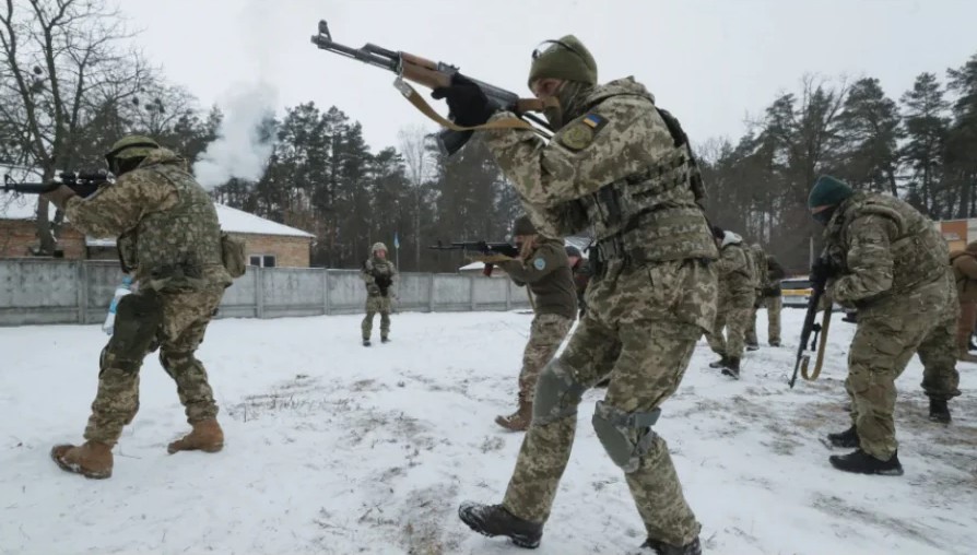 Διευρύνεται η ουκρανική αντεπίθεση