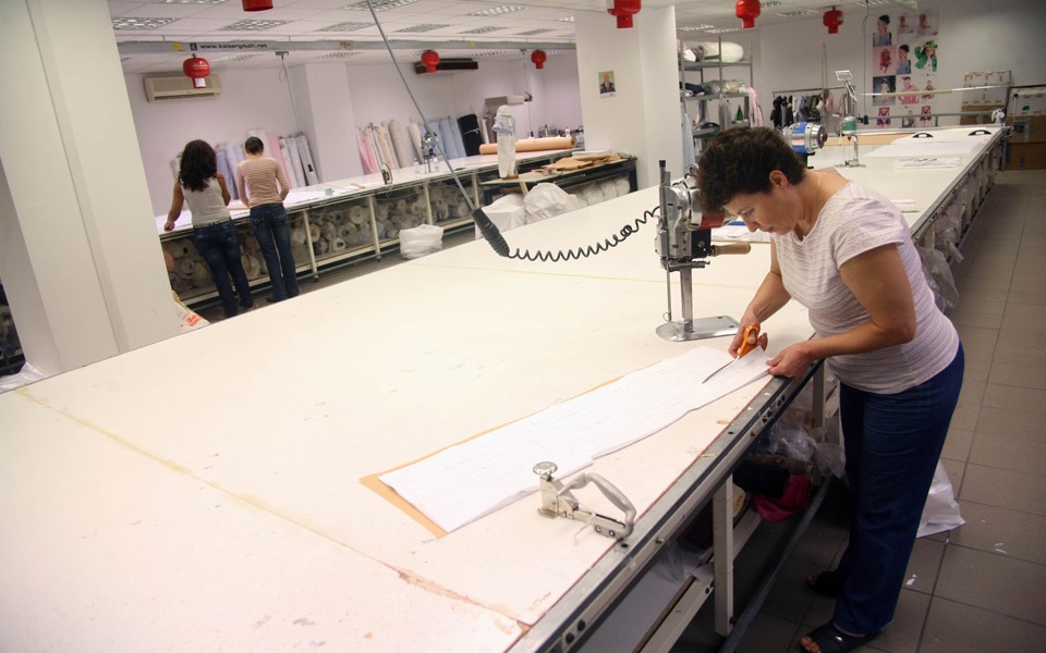 «Φρένο» στα λουκέτα, αλλά και στη σύσταση εταιρειών