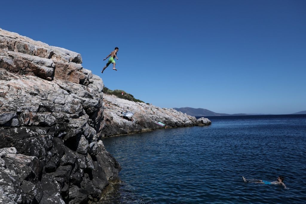 Φθινοπωρινός "καύσωνας" το Σαββατοκύριακο