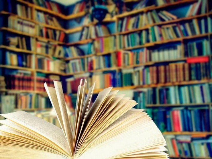 Αυξήθηκε η κίνηση στην αγορά βιβλίων τα Χριστούγεννα