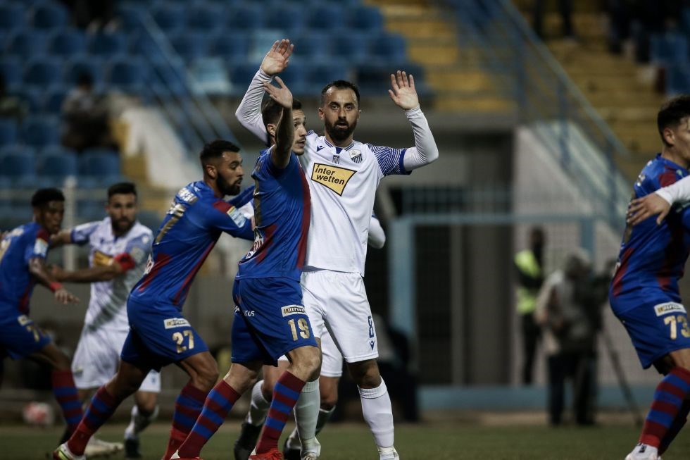 Παραμένει χωρίς νίκη για 8 αγωνιστικές!