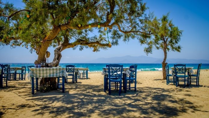Περαιτέρω άνοδος της θερμοκρασίας αύριο Κυριακή