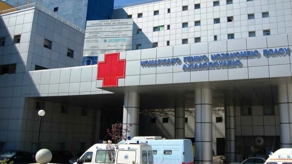 Στην εντατική ο ηλικιωμένος που παρασύρθηκε από δίκυκλο