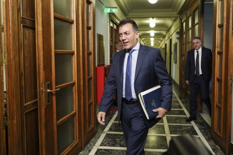 Ξεπαγώνουν 250.000 συντάξεις που είναι σε εκκρεμότητα 