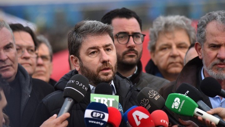 Στη σκέψη όλων μας υπάρχει ένα τεράστιο "γιατί"