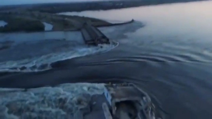 Ουκρανία: Έκρηξη στο φράγμα Καχόβκα