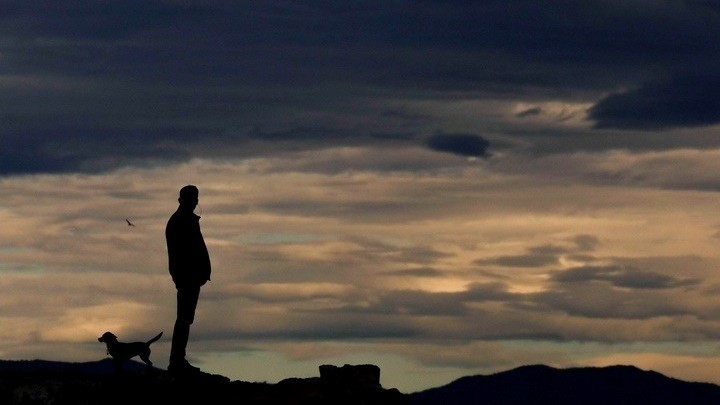 Ποιοι 65χρονοι κινδυνεύουν να μείνουν μόνοι τους