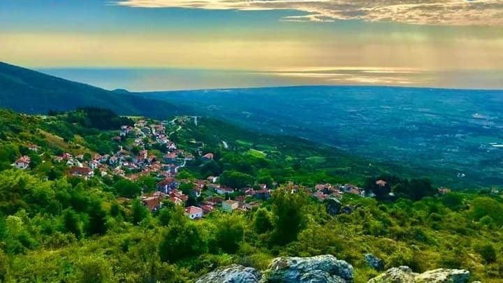 Ιχνηλατώντας το "μπαλκόνι του Κάτω Ολύμπου"