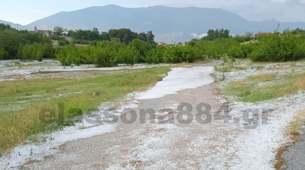 Έριξε χαλάζι σε μέγεθος... φουντουκιού