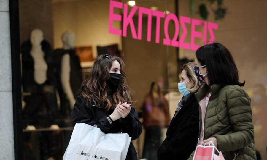 Επέκταση των εκπτώσεων έως 5 Μαρτίου