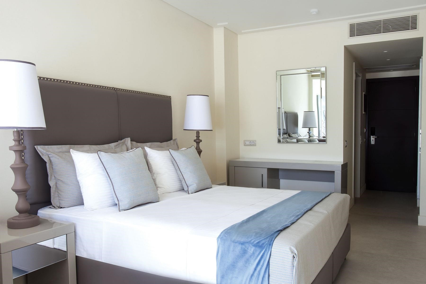 Μόλις στο 25% οι πληρότητες του τριημέρου σε Λάρισα, Βόλο