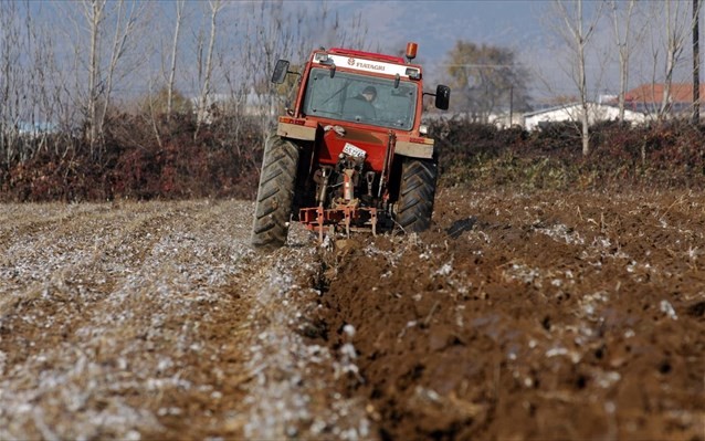 1.263 αγρότες στην... ουρά για εξωδικαστικό