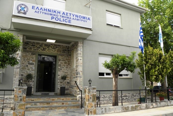 Έβριζε επί ένα μήνα 55χρονη και συνελήφθη!