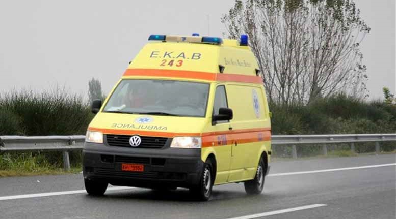 Τροχαίο με δύο τραυματίες κοντά στην Αγία Τριάδα