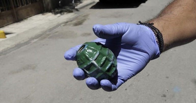 Λήξη συναγερμού για τη χειροβομβίδα σε απορριμματοφόρο