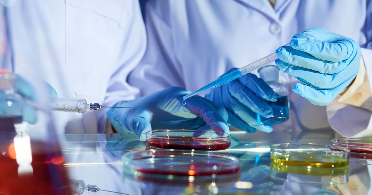 PCR test: Στα 47 ευρώ η τιμή του από Πέμπτη