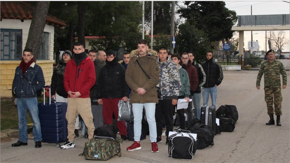 Δώδεκα μήνες από τον Μάιο παντού